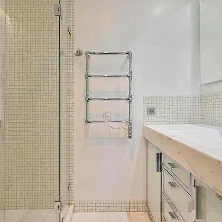 Elegant 170m2 Near Eiffel Tower Paris