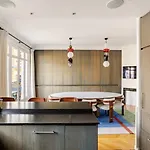 Elegant 170m2 Near Eiffel Tower شقة باريس