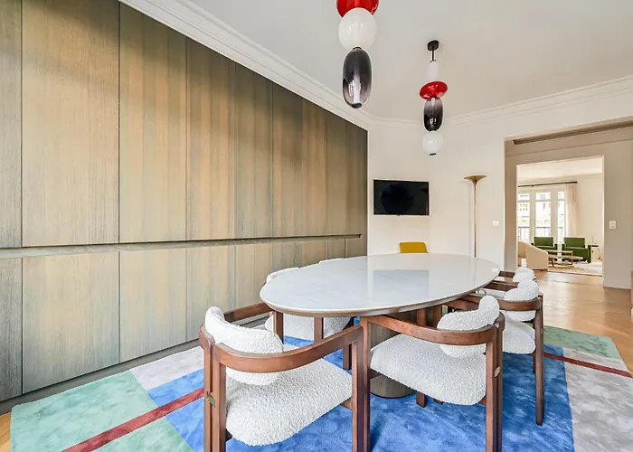 アパート Elegant 170M2 Paris Apartment Near Eiffel Tower *